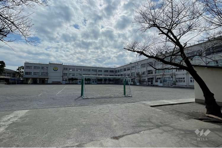花保小学校の写真