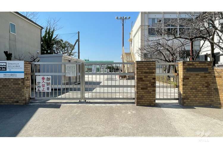 東伊興小学校の写真