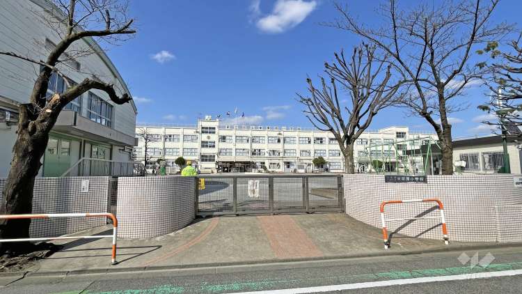 東栗原小学校の写真