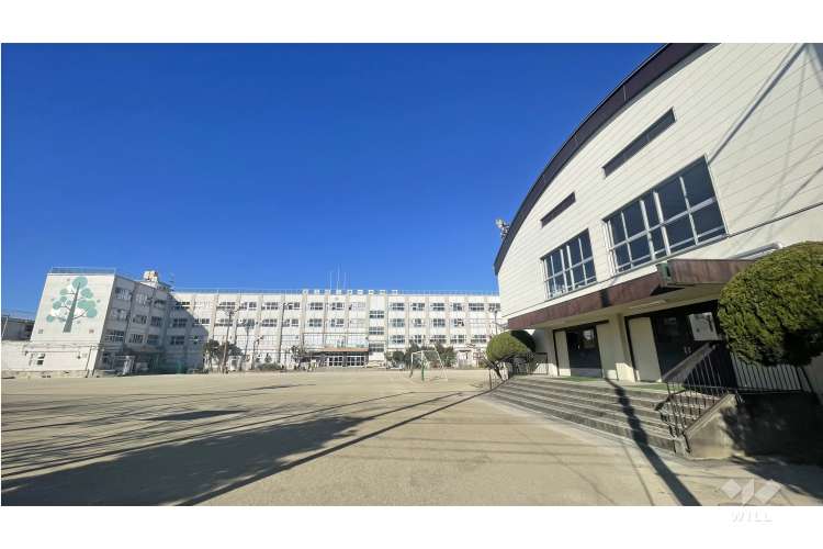 第六中学校の写真