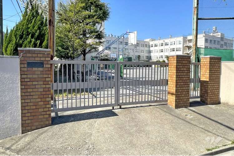 渕江中学校の写真