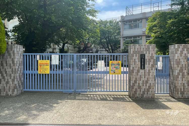 赤羽台西小学校の写真