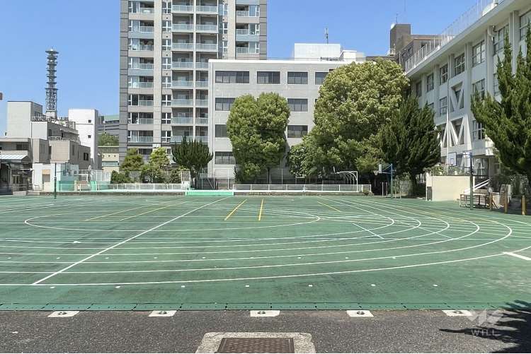 番町小学校の写真