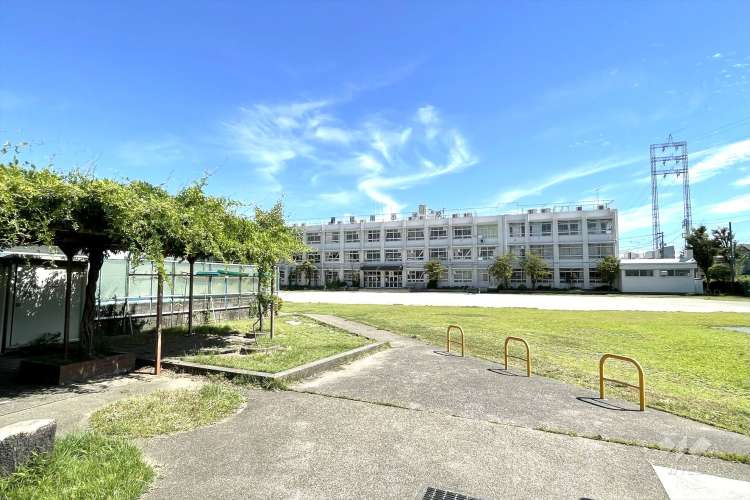 奥戸小学校の写真