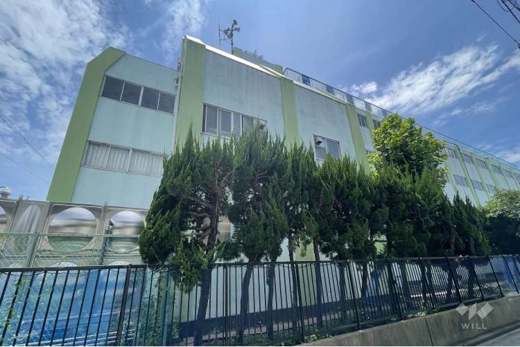 新宿小学校の写真