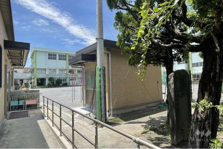 新宿小学校の写真