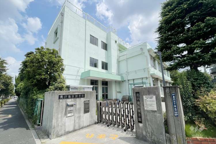 南奥戸小学校の写真