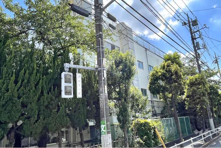東綾瀬小学校の写真