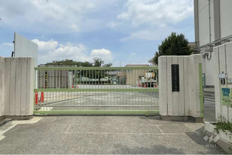 宿河原小学校の写真
