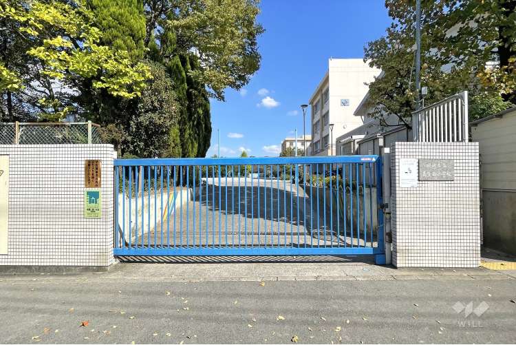 南生田小学校の写真
