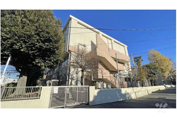 忍岡中学校の写真