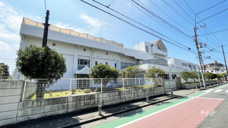 西御幸小学校の写真