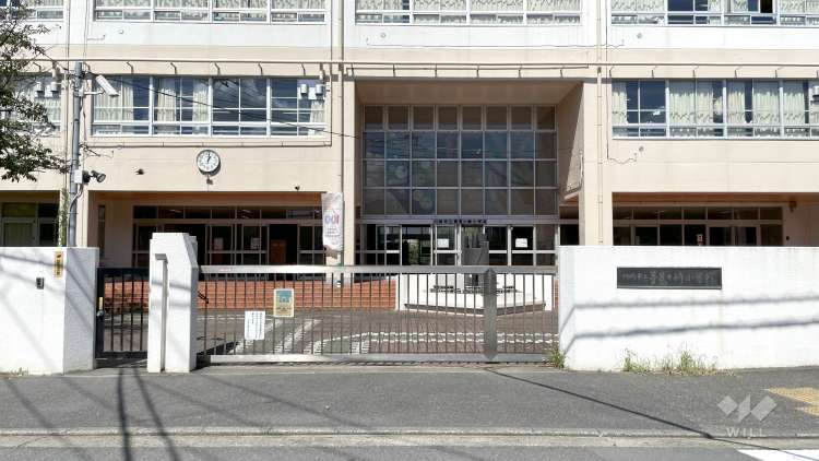 夢見ヶ崎小学校の写真