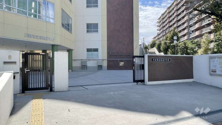 塚越中学校の写真