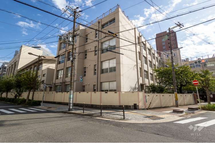 難波元町小学校の写真