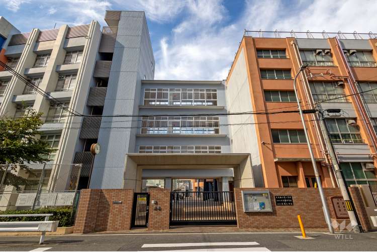 日本橋中学校の写真