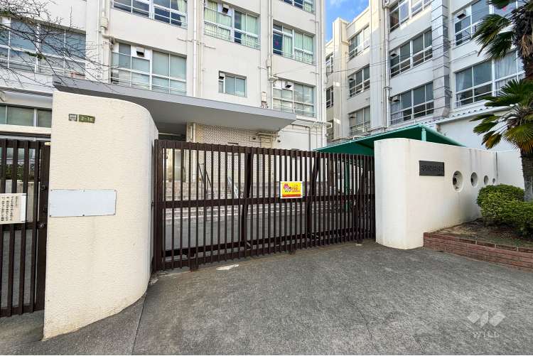 放出小学校の写真