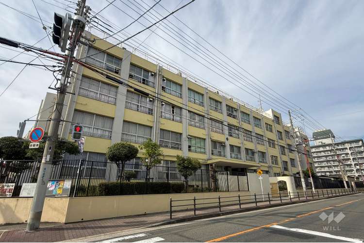 鯰江東小学校の写真