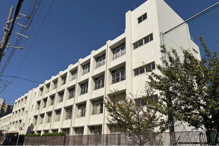 城東中学校の写真