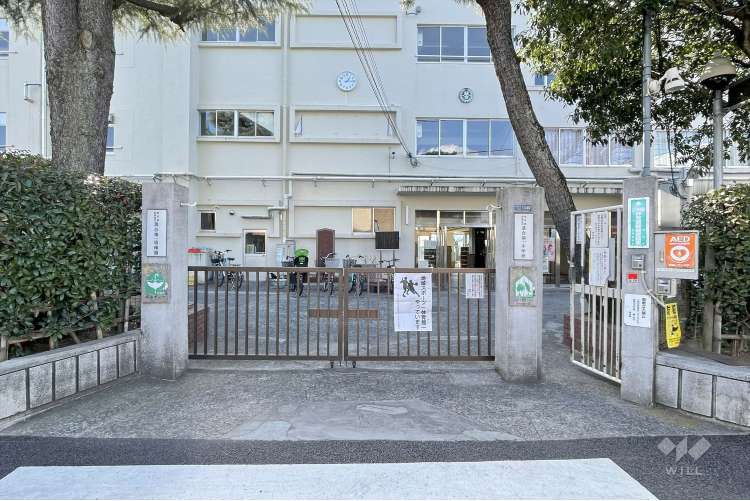 落合第一小学校の写真