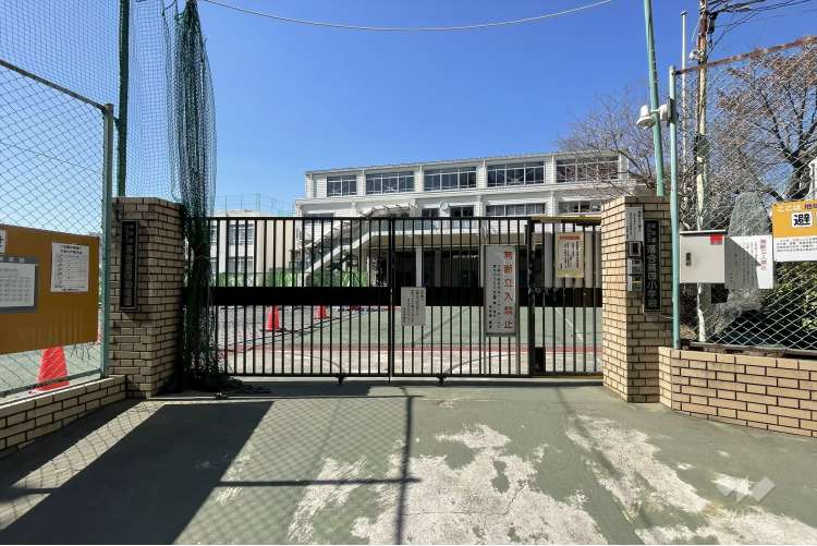 落合第四小学校の写真