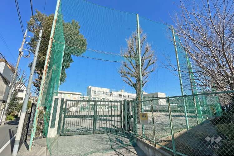 牛込第一中学校の写真