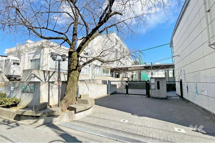 落合第二中学校の写真