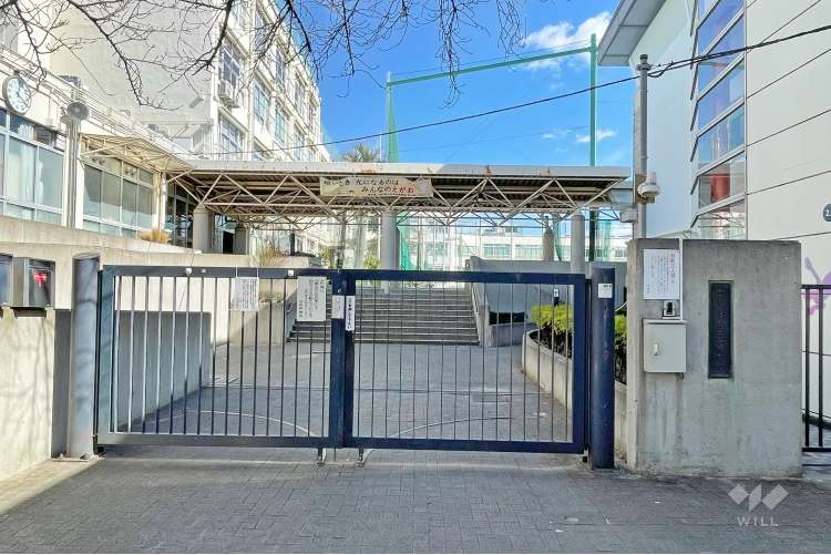 落合第二中学校の写真