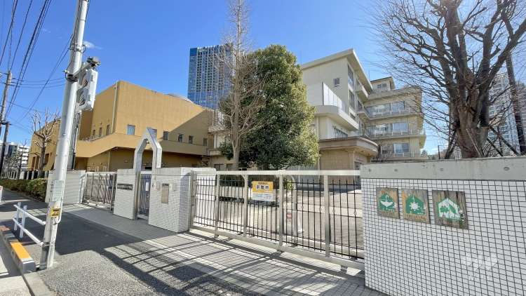 新宿西戸山中学校の写真