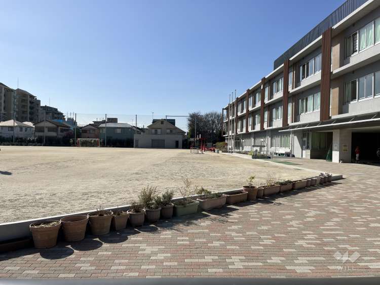 関町北小学校の写真