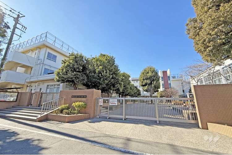 光が丘秋の陽小学校の写真