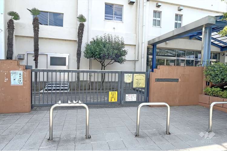関前南小学校の写真
