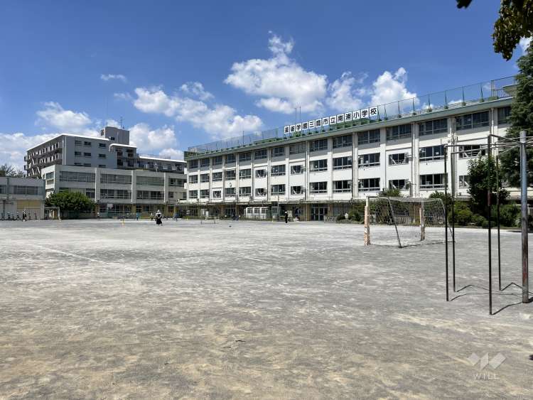 連雀学園南浦小学校の写真