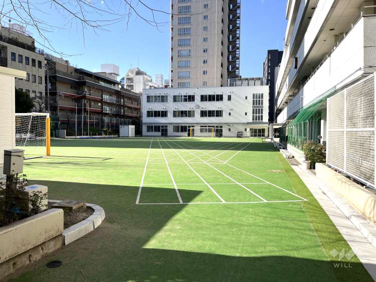 湯島小学校の写真