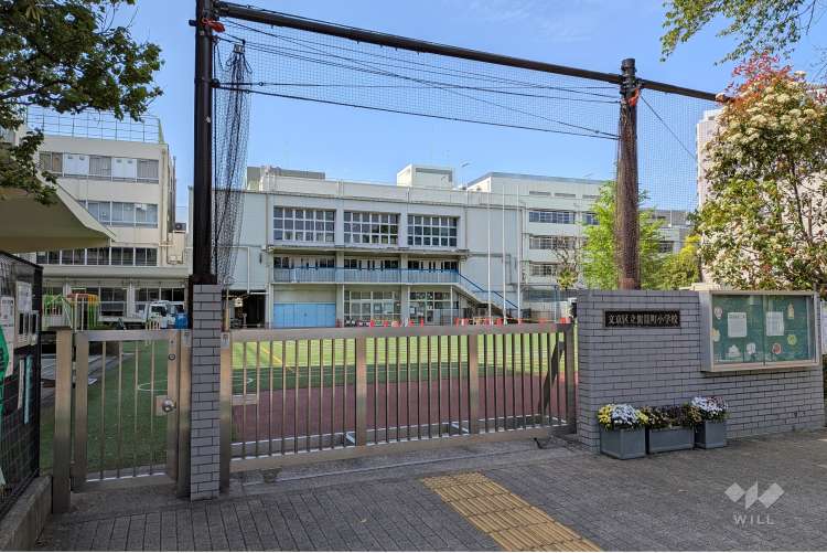 駕籠町小学校の写真