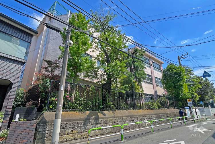 巣鴨小学校の写真