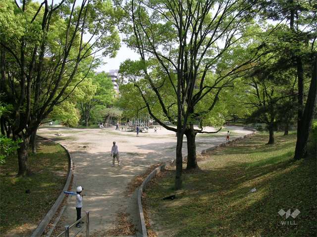 千里西町公園の写真