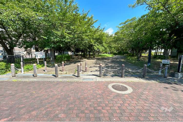 十六名公園の写真
