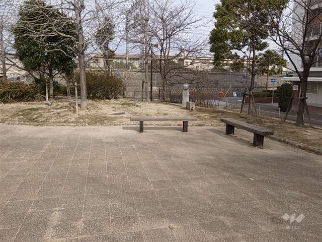 東川親水中公園と東川親水北公園の写真