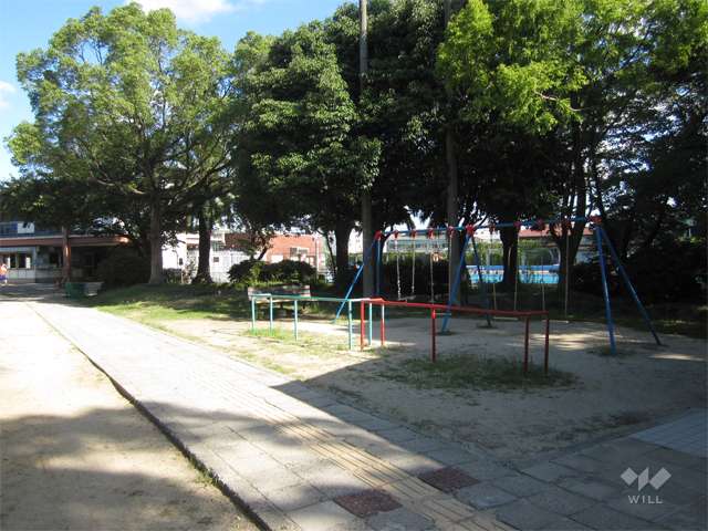 芦原公園市民プールの写真