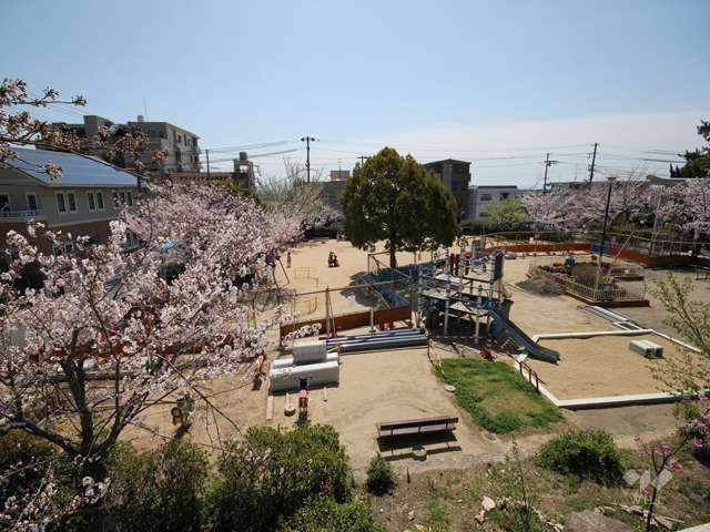 護国神社前公園の写真