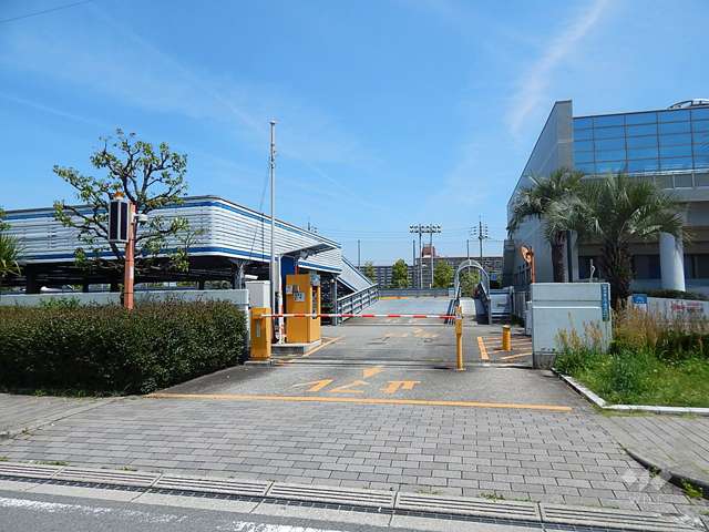 西河原市民プールの写真