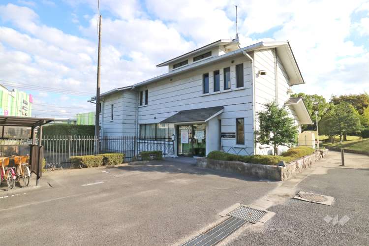 古戦場公園と郷土資料館の写真