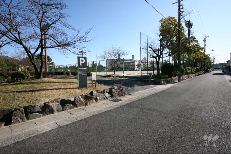 名古屋市鳴海プールと浦里公園の写真