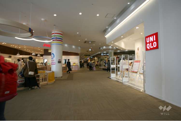 ヒルズウォーク 徳重ガーデンズの写真