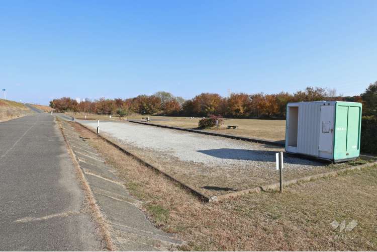 万場大橋緑地の写真