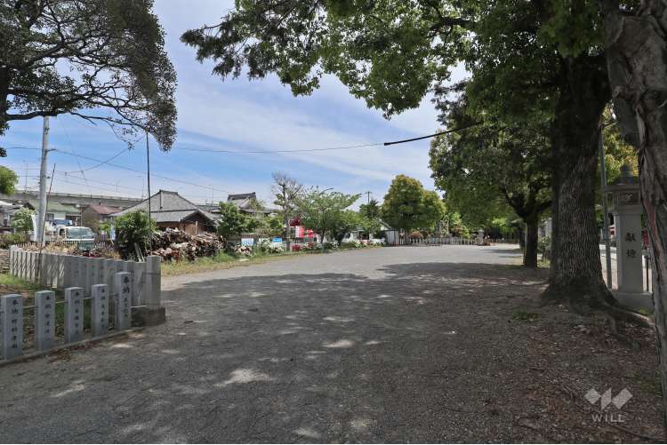 白山神社の写真