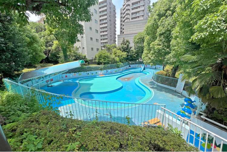 目黒区民センター体育館の写真