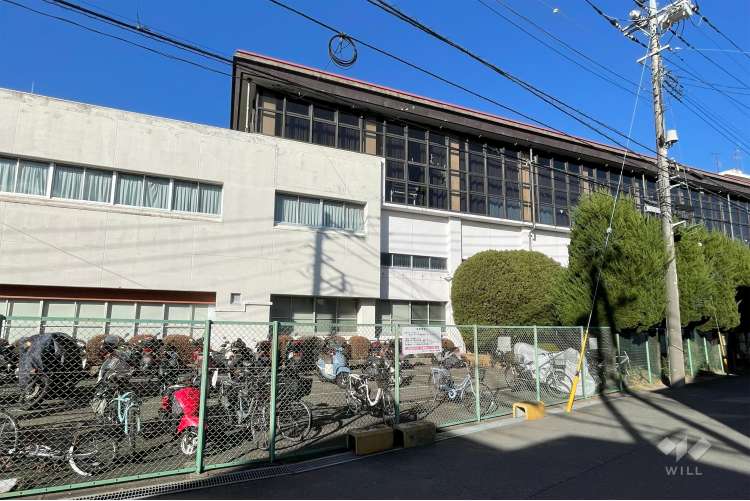 聖マリアンナ医科大学体育館の写真