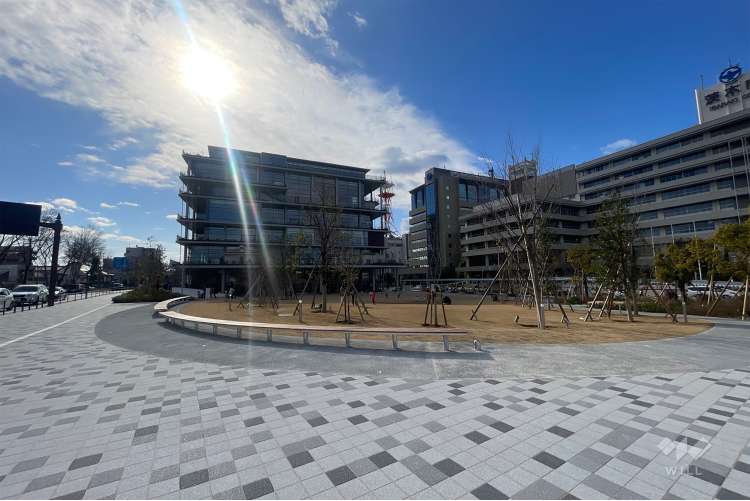 茨木市文化・子育て複合施設 おにクルの写真